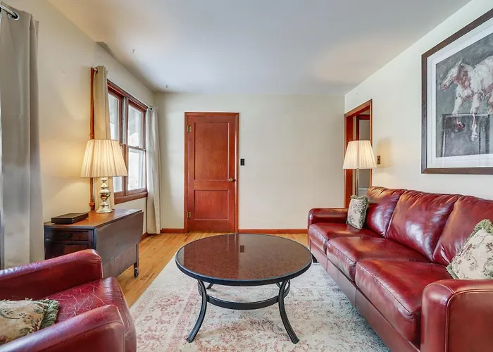 Quarter-acre 7 Mi To Sinks Canyon Holiday home